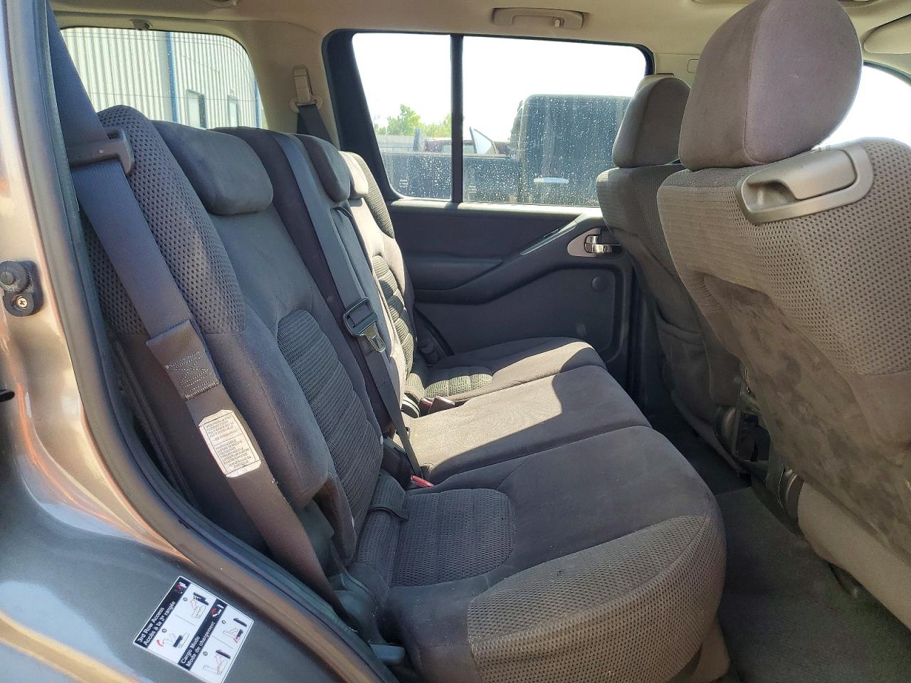 2006 NISSAN PATHFINDER S photo 11