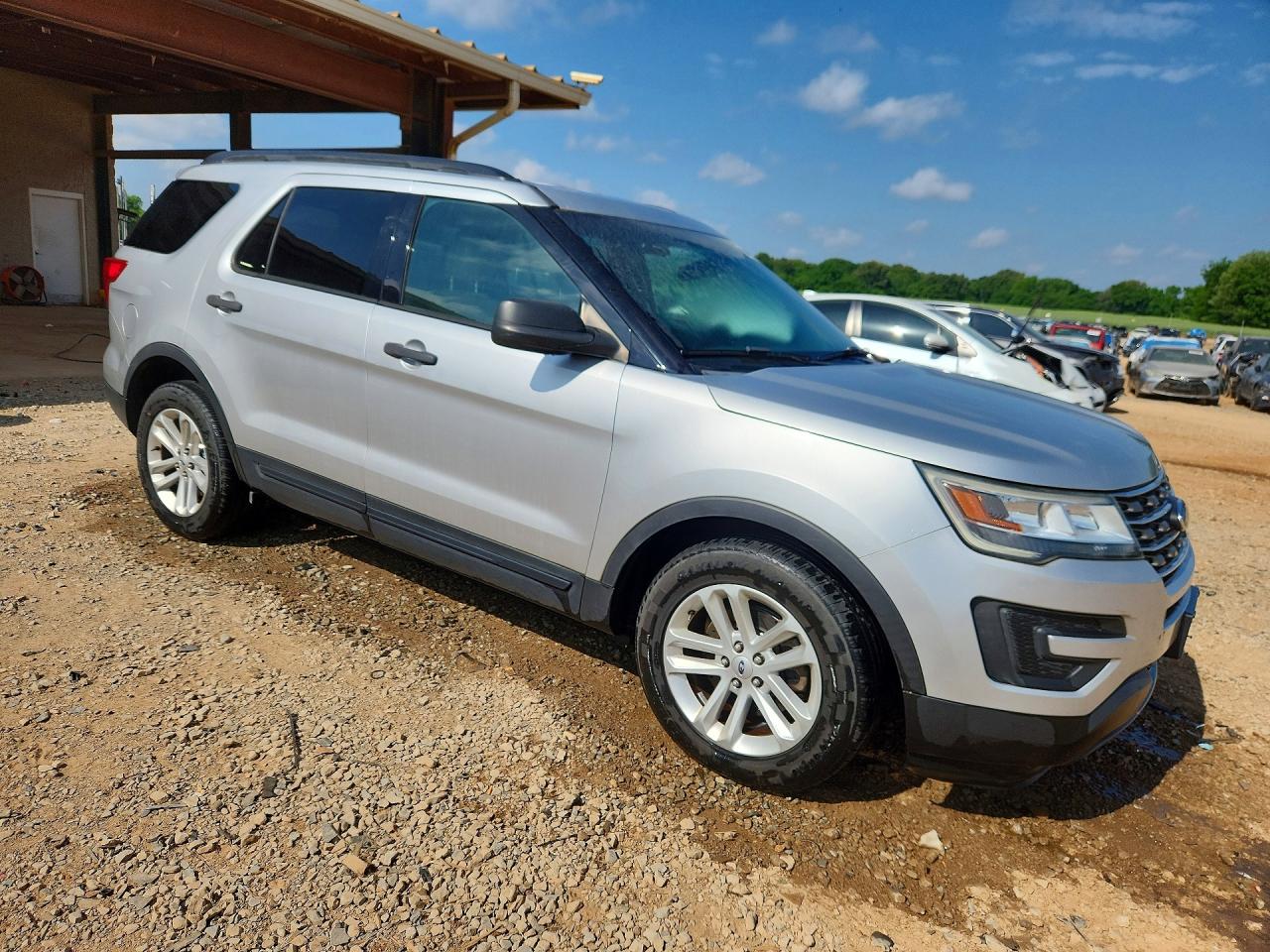 2017 FORD EXPLORER photo 7