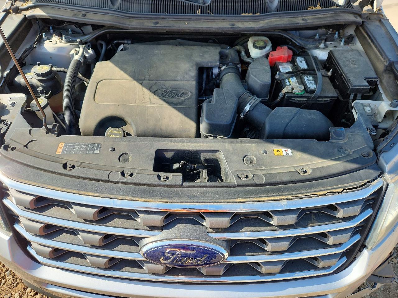 2017 FORD EXPLORER photo 23