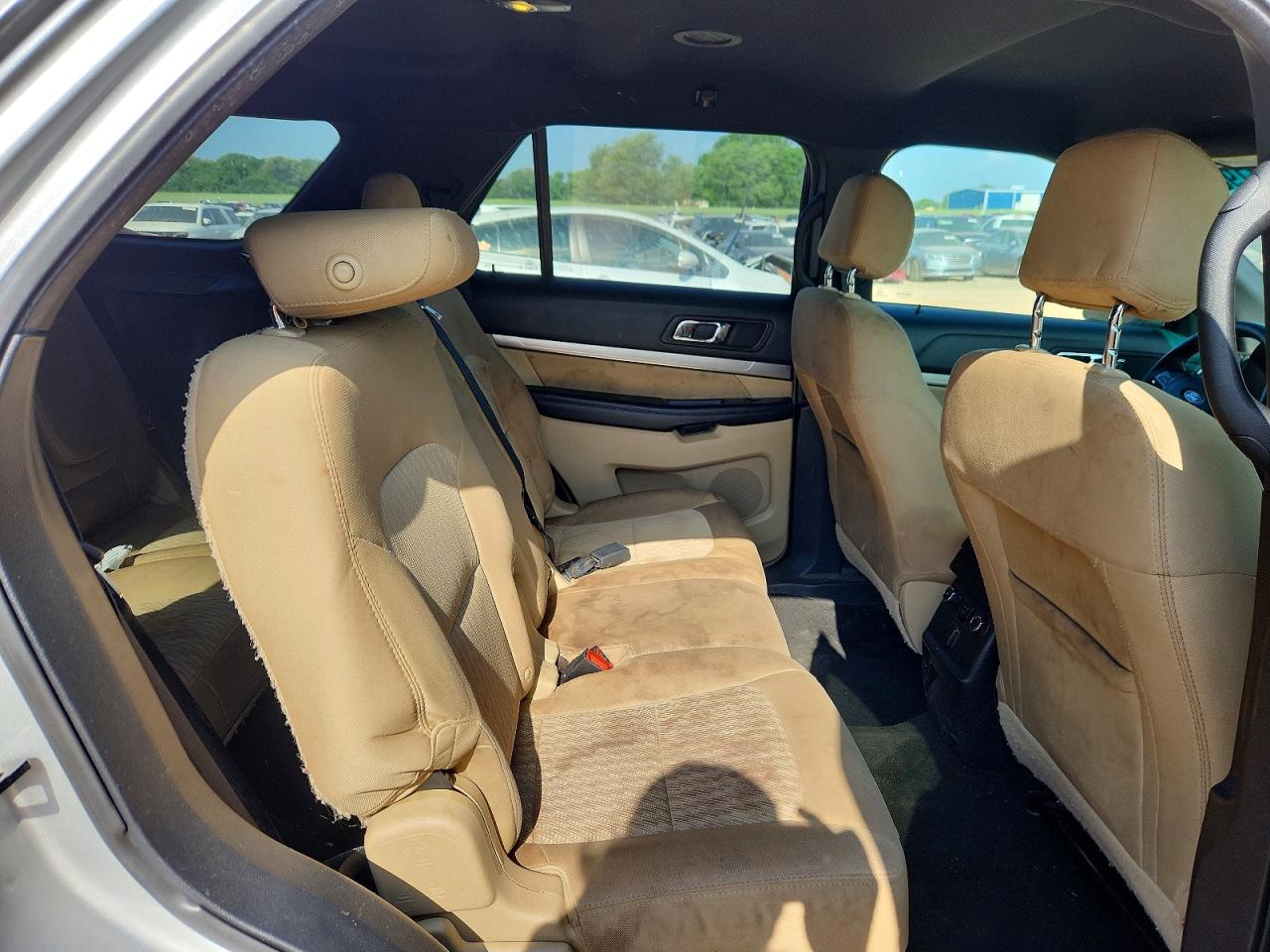 2017 FORD EXPLORER photo 21