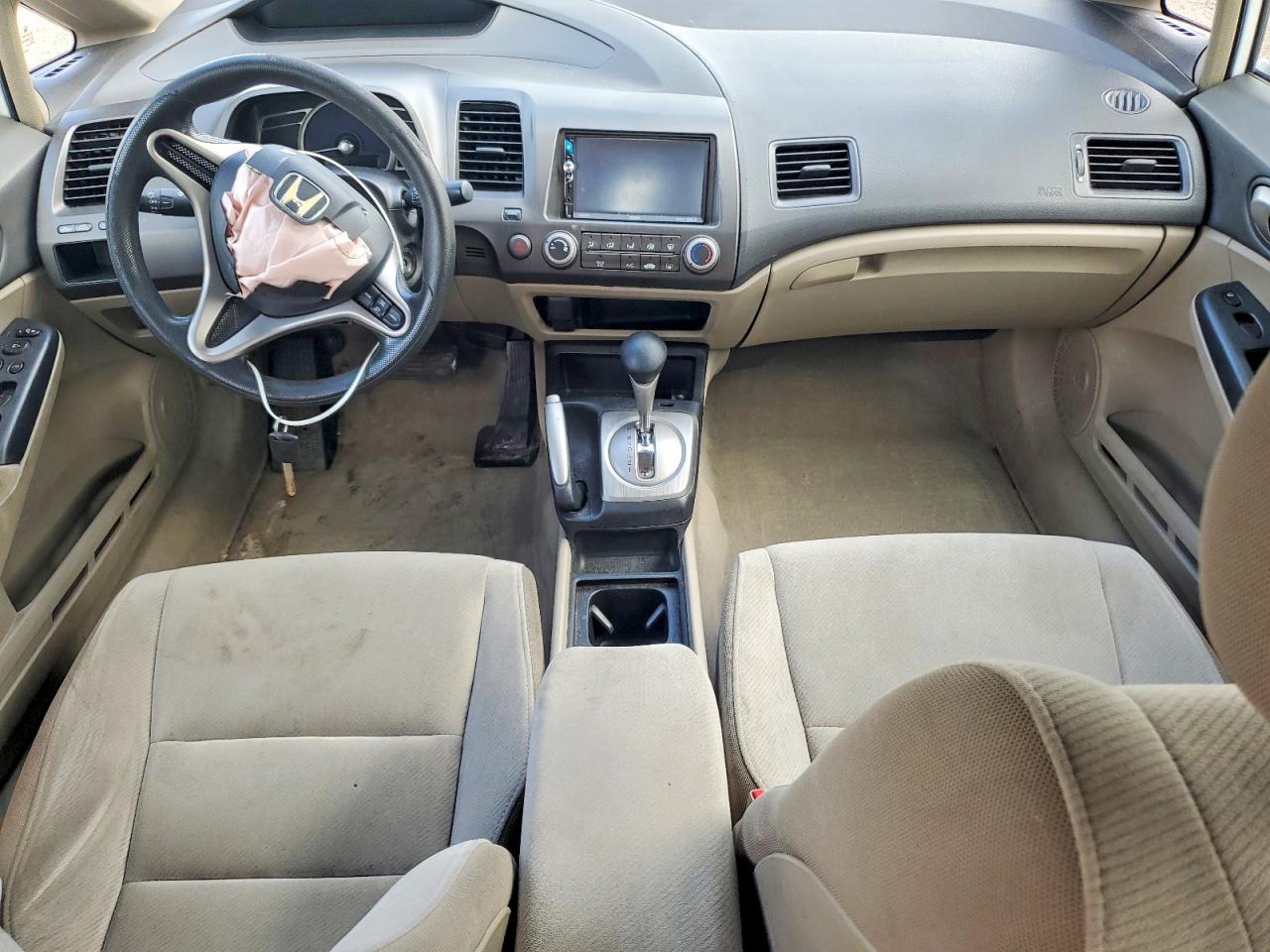 2010 HONDA CIVIC LX photo 22