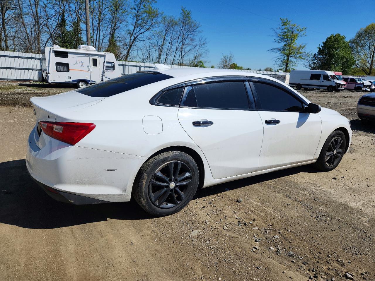 2016 CHEVROLET MALIBU LT photo 5