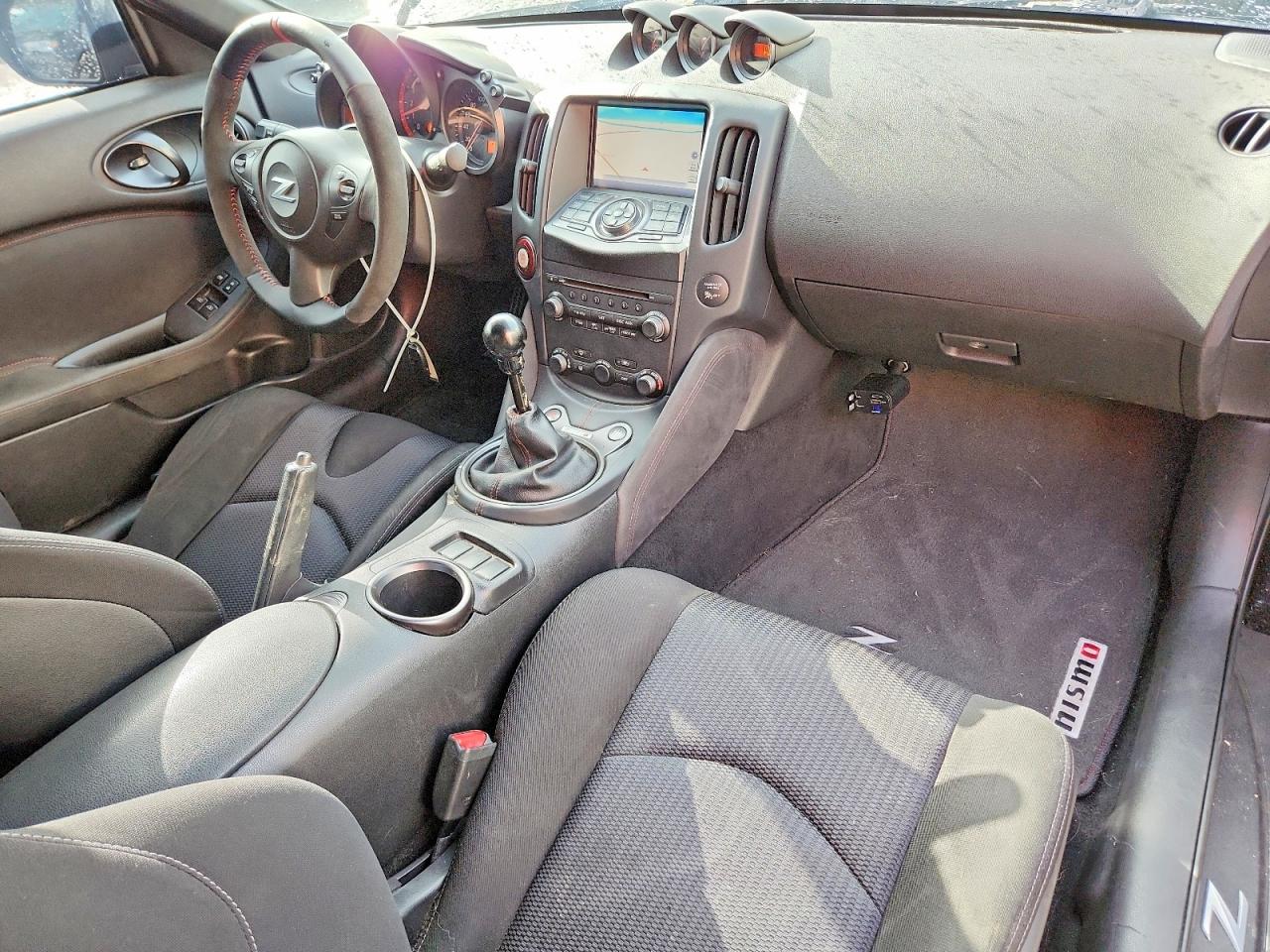 2016 NISSAN 370Z BASE photo 8