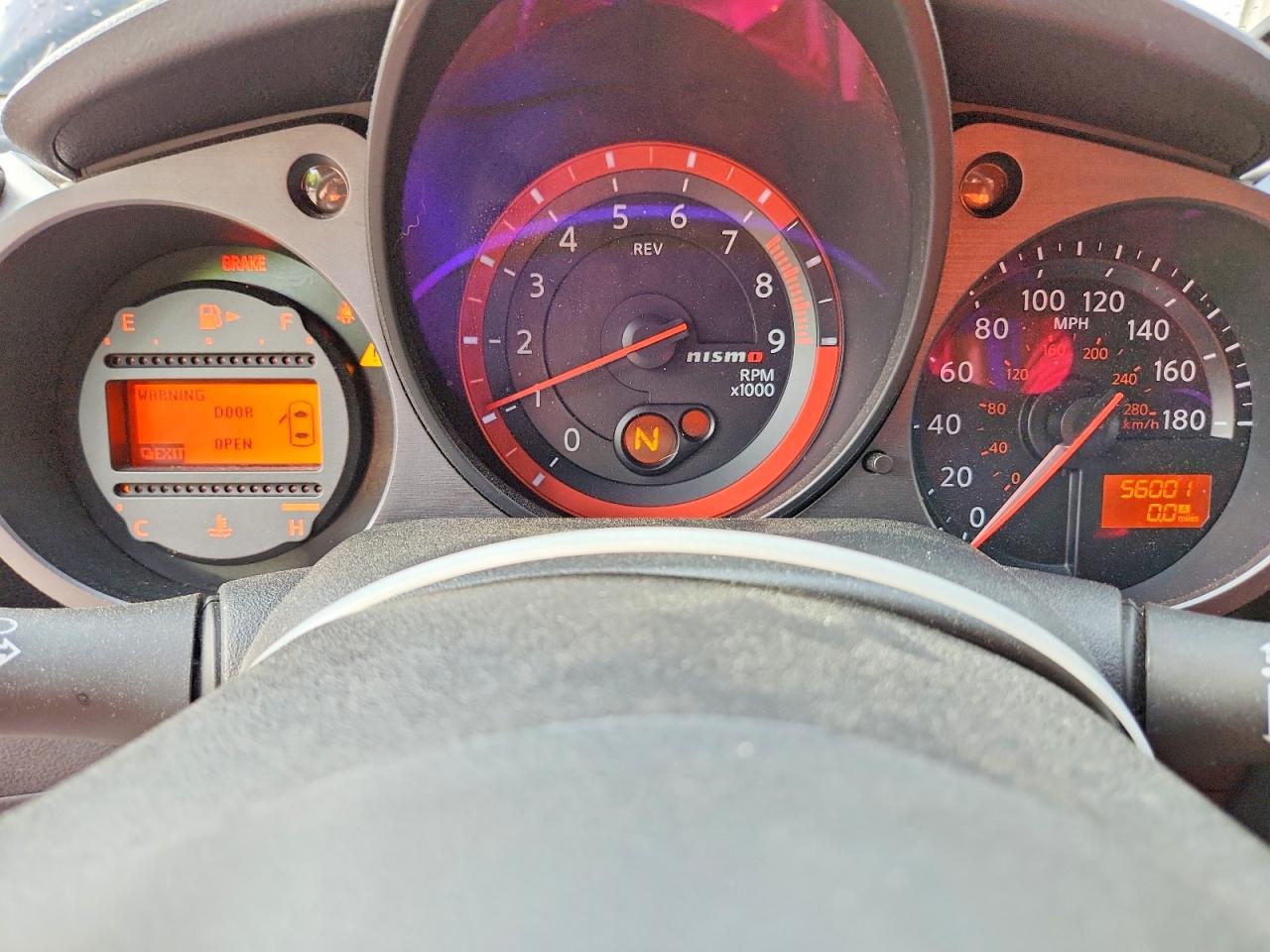 2016 NISSAN 370Z BASE photo 9