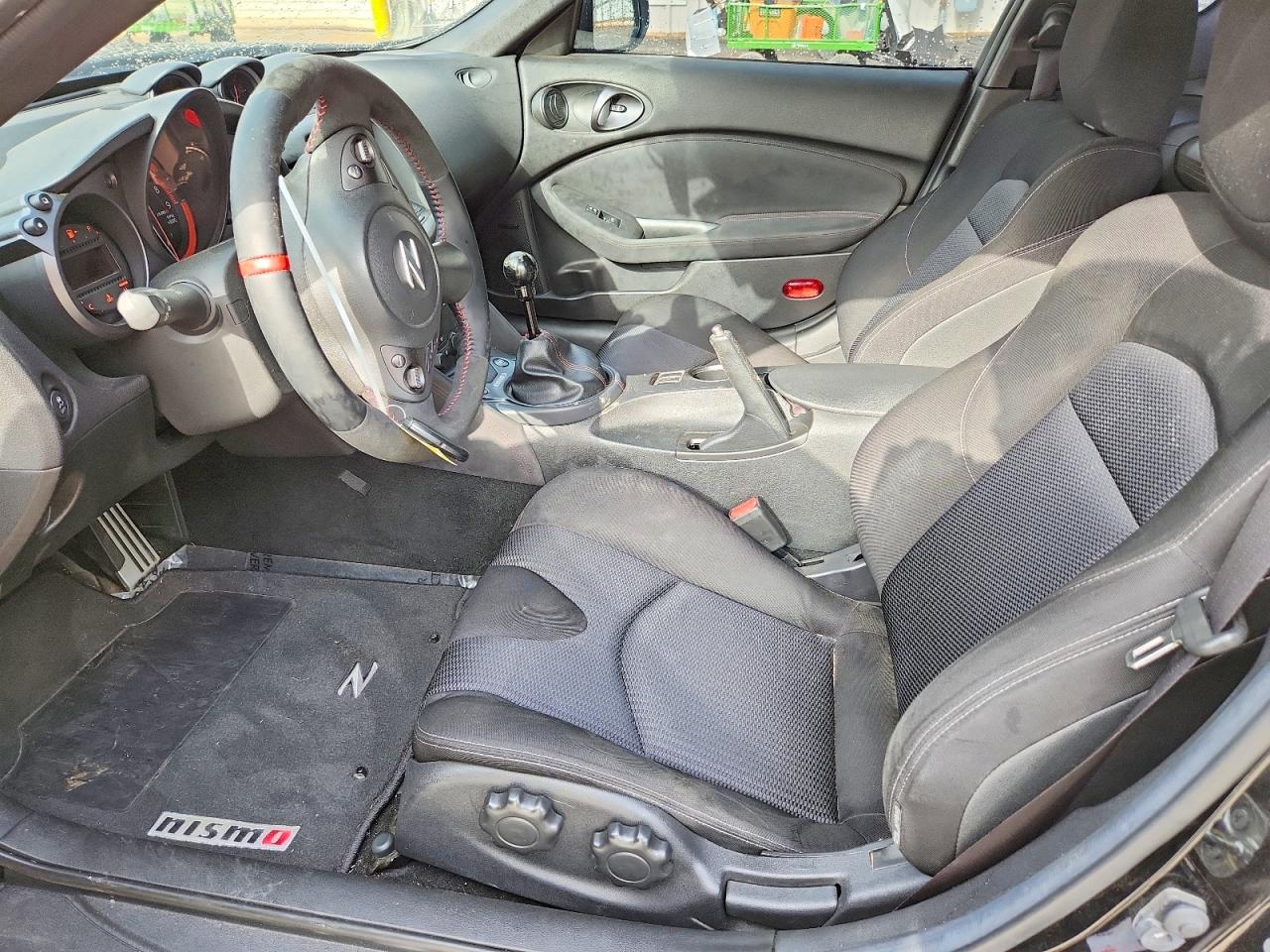 2016 NISSAN 370Z BASE photo 7