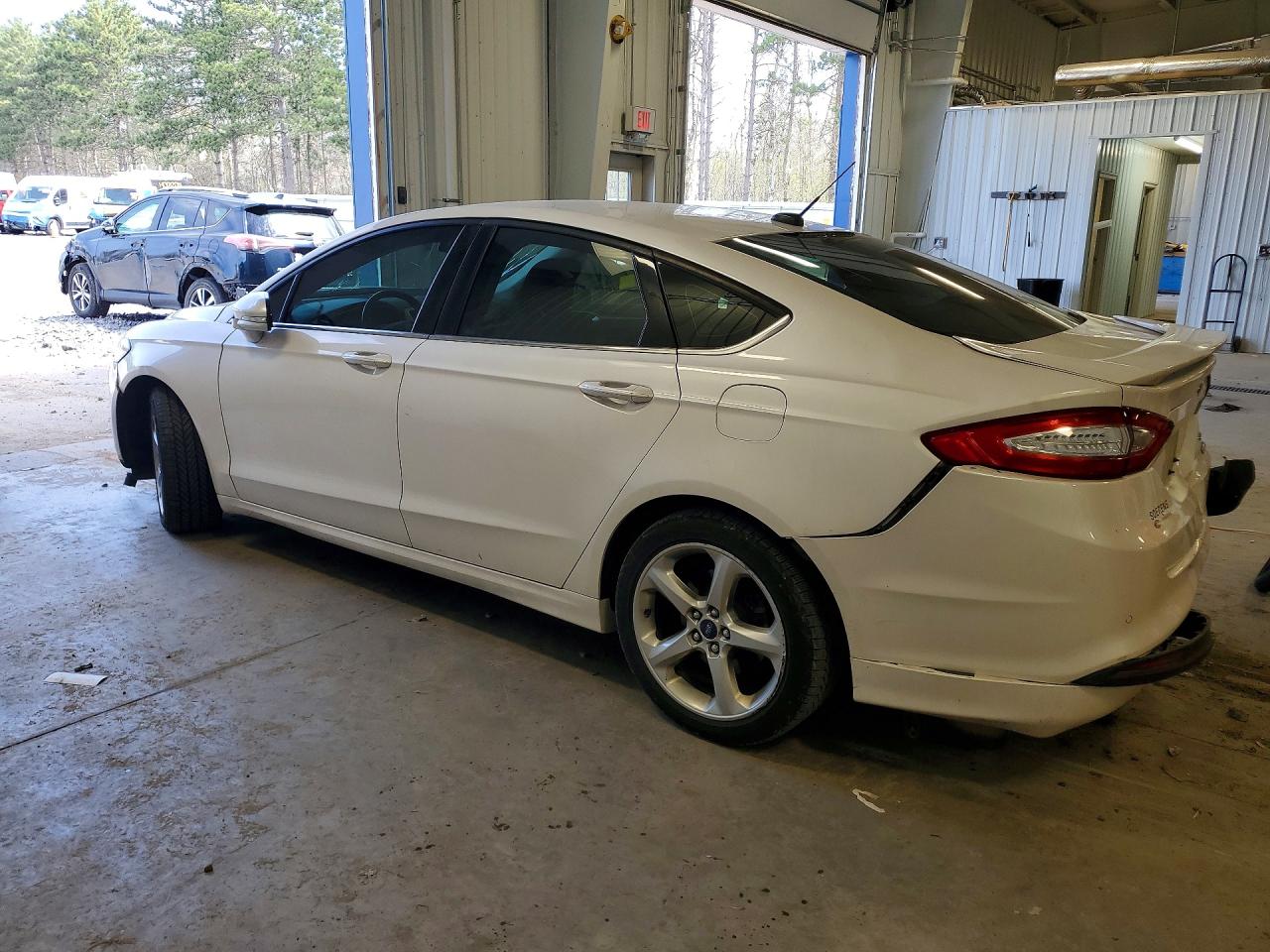 2013 FORD FUSION SE photo 3