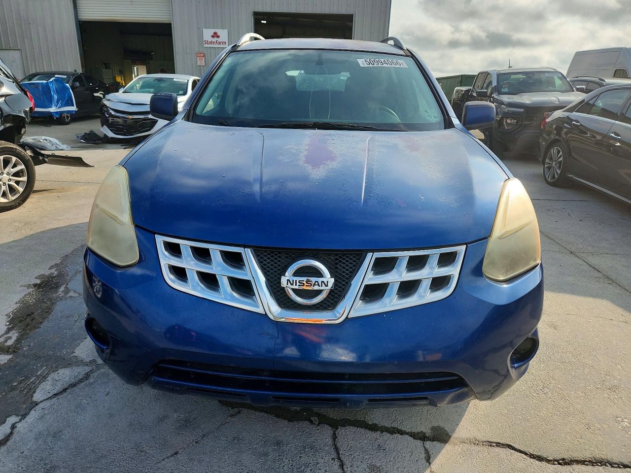2011 NISSAN ROGUE S photo 5