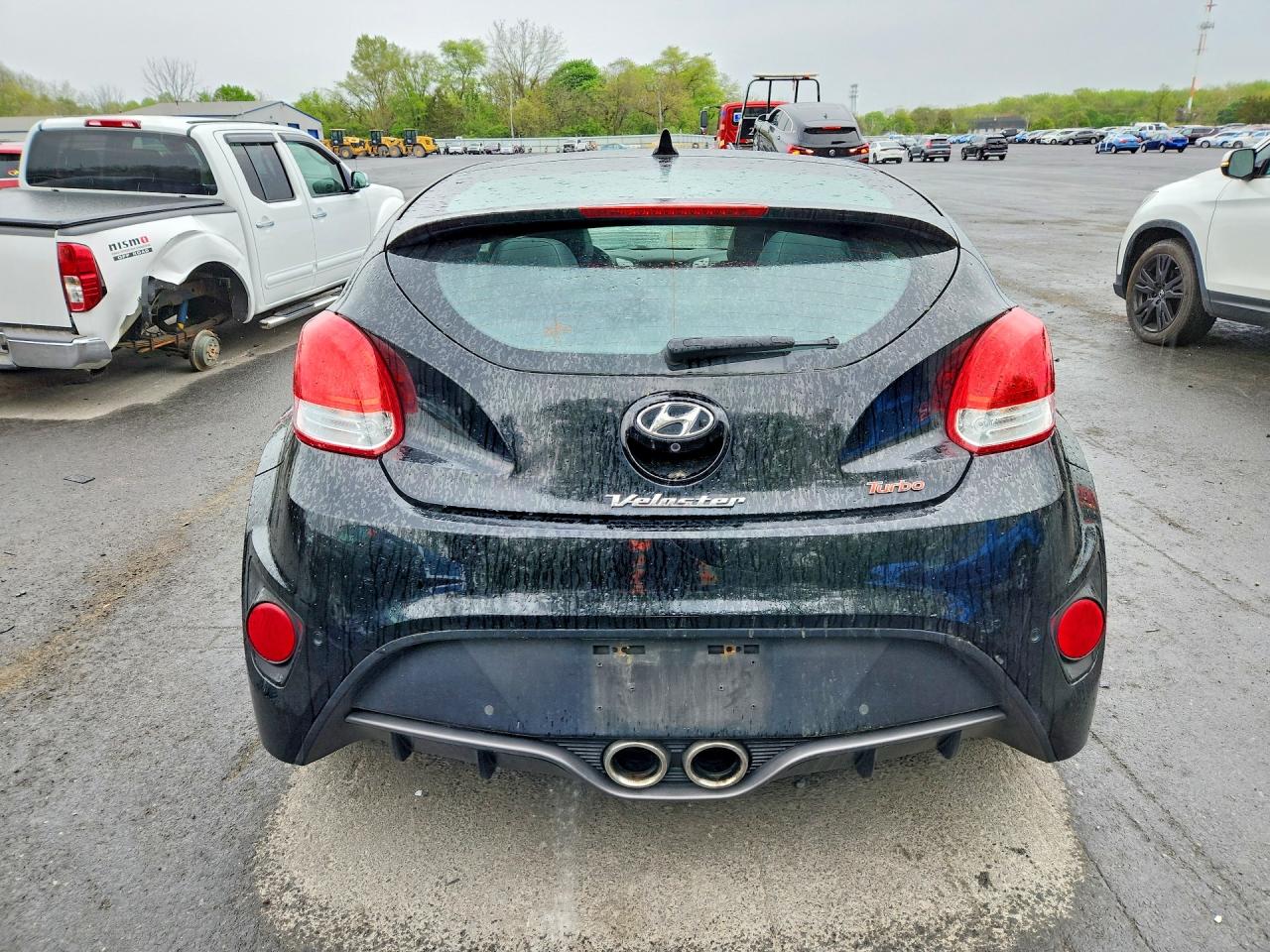 2013 HYUNDAI VELOSTER TURBO photo 11