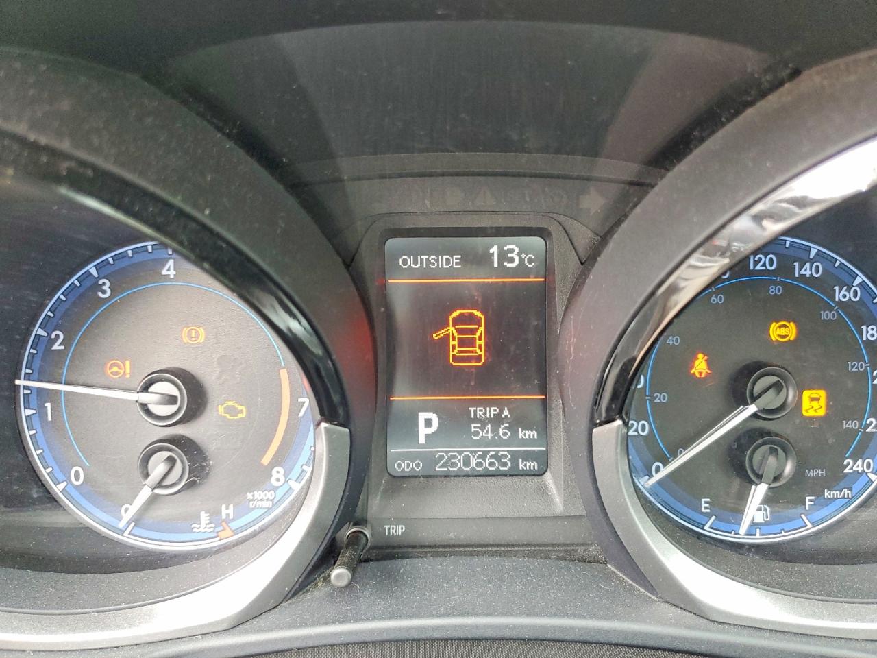 2016 TOYOTA COROLLA L photo 17