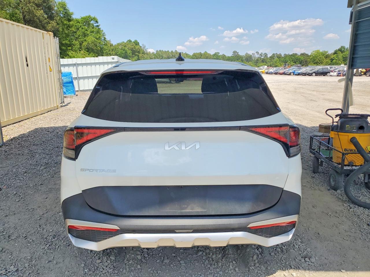 2023 KIA SPORTAGE LX photo 11