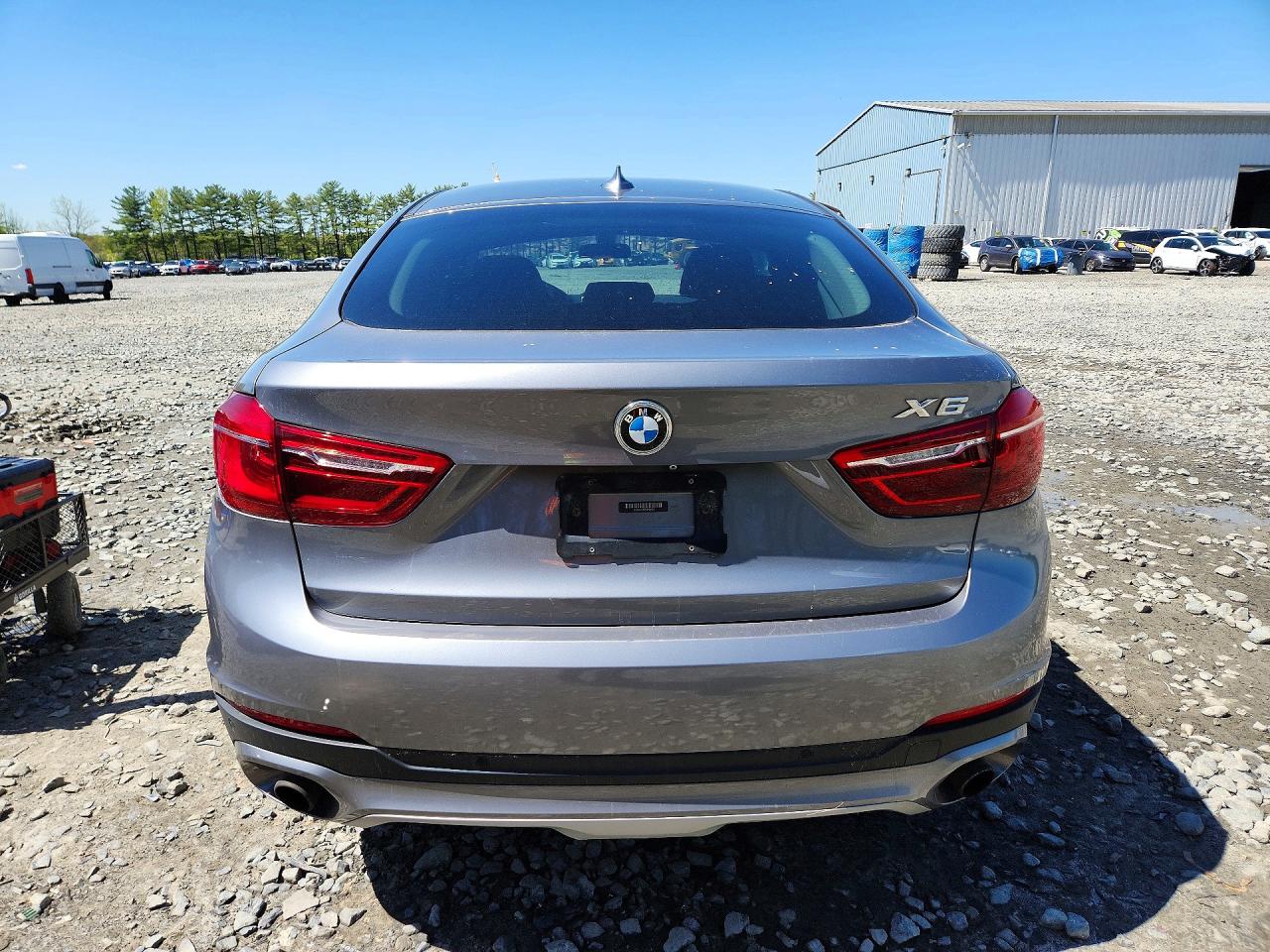 2015 BMW X6 XDRIVE35I photo 11