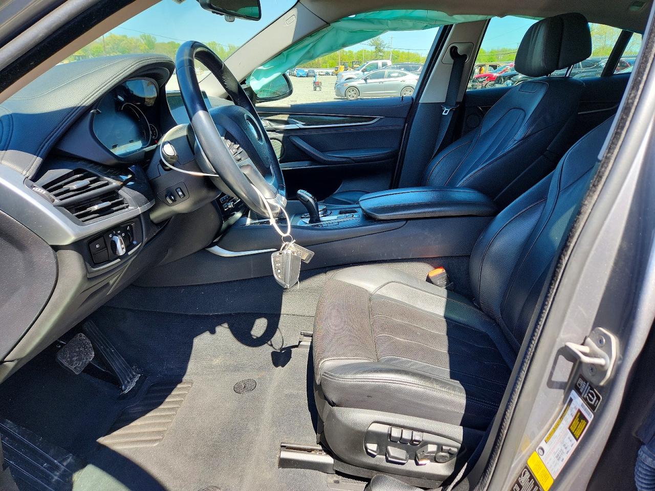 2015 BMW X6 XDRIVE35I photo 13