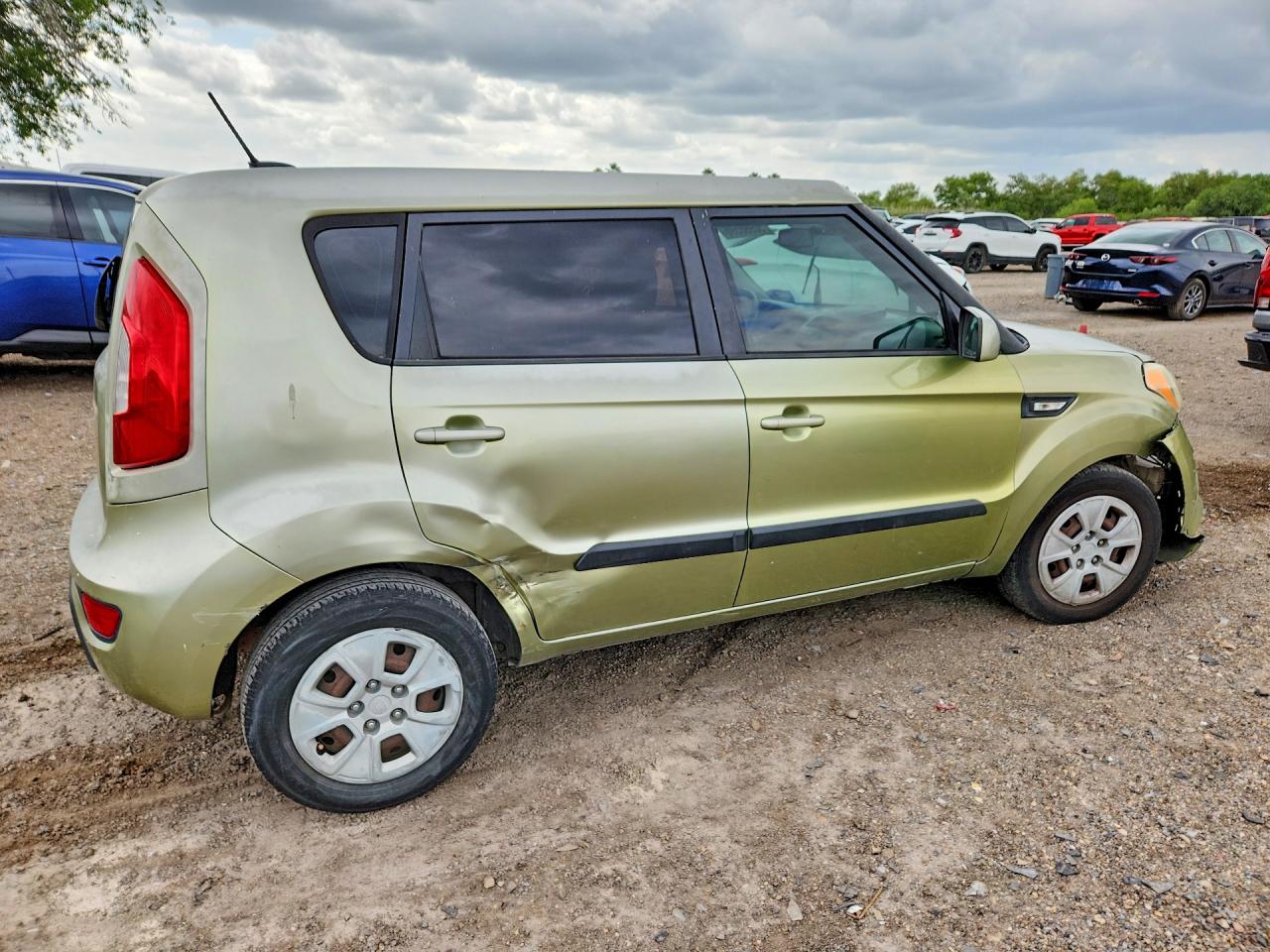 2013 KIA SOUL BASE photo 5