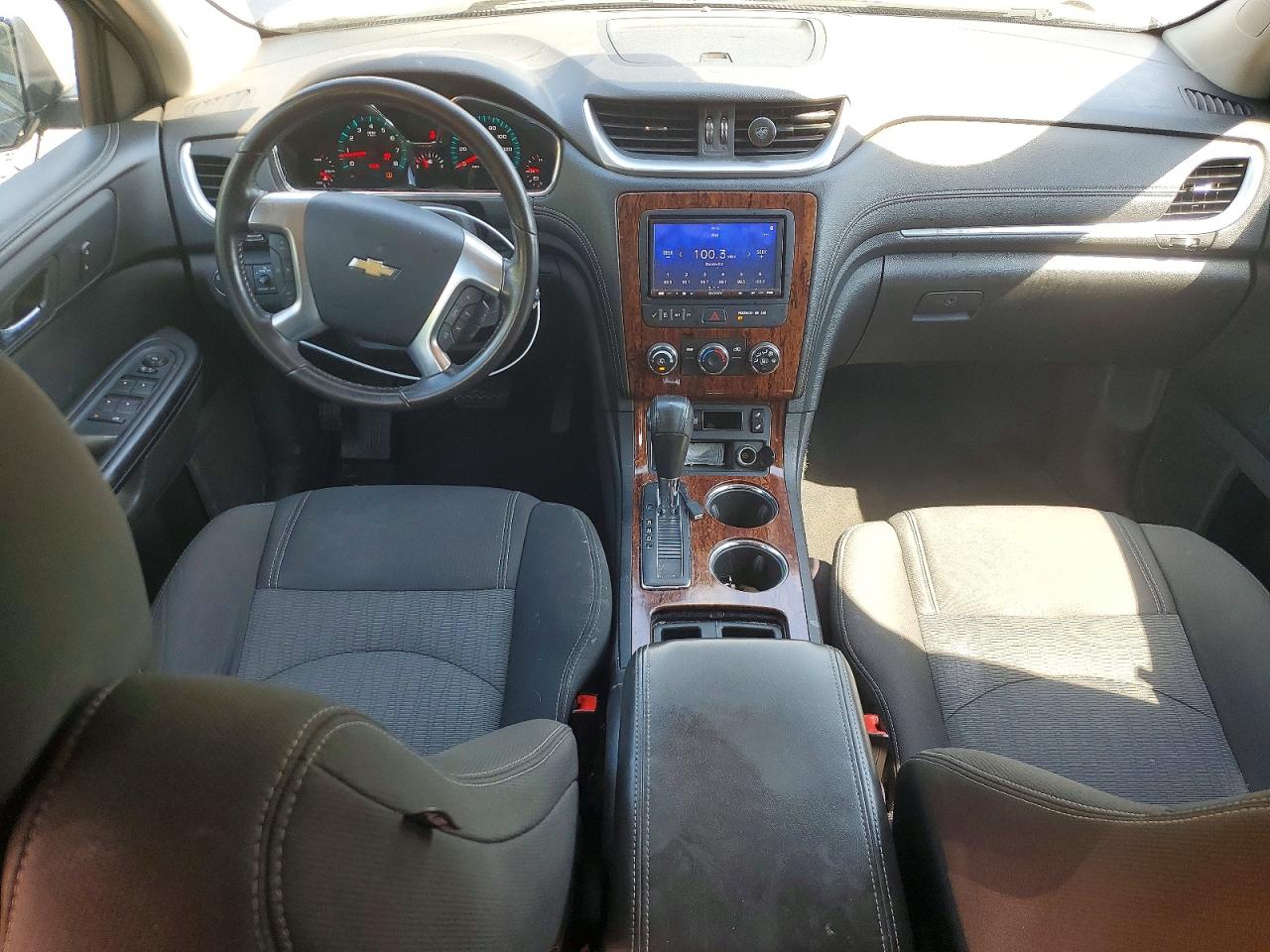 2014 CHEVROLET TRAVERSE LT photo 15