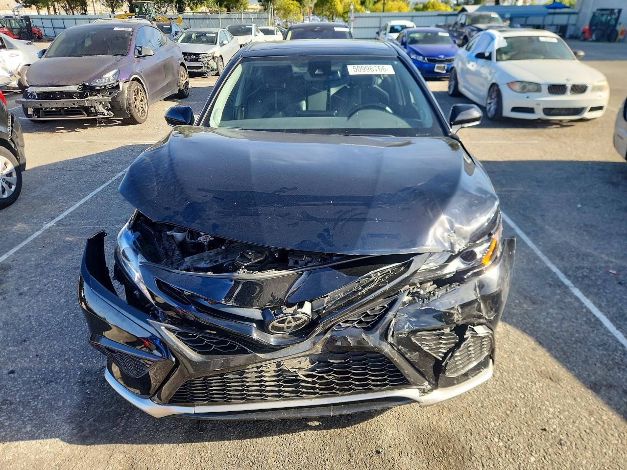 2021 TOYOTA CAMRY XSE photo 5