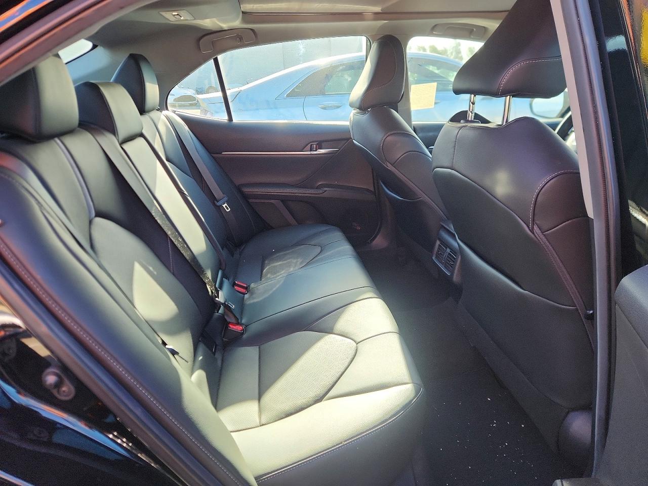 2021 TOYOTA CAMRY XSE photo 10