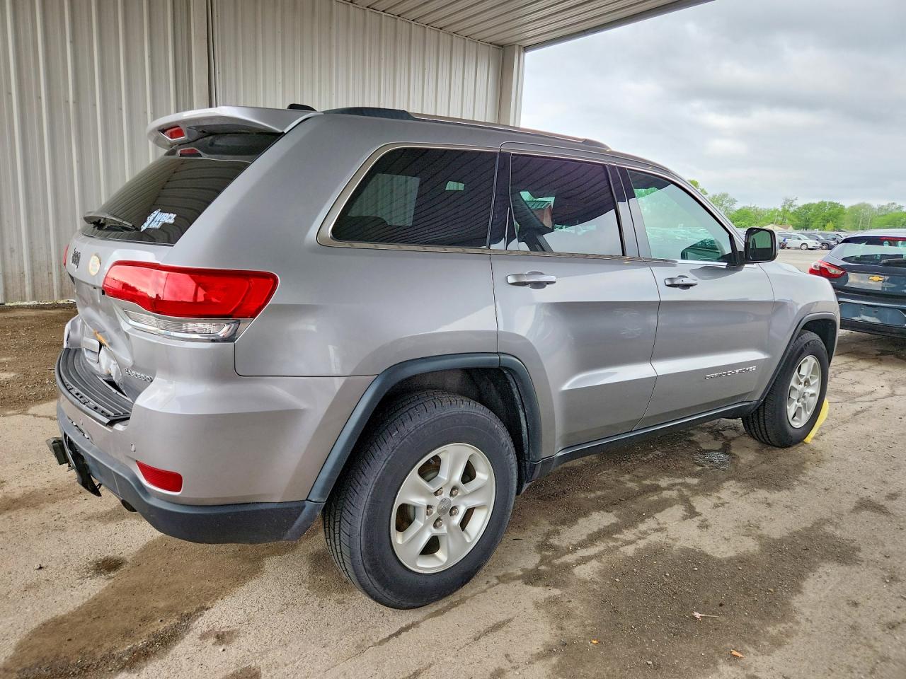 2016 JEEP GRAND CHEROKEE LAREDO photo 7