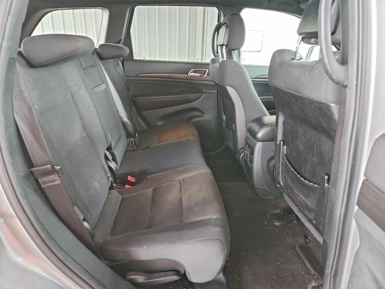 2016 JEEP GRAND CHEROKEE LAREDO photo 31