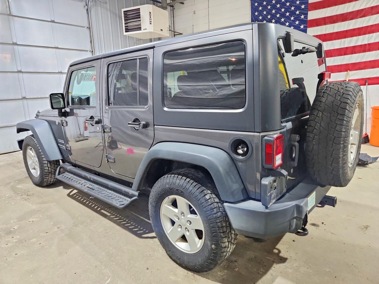 2018 JEEP WRANGLER UNLIMITED SPORT photo 4
