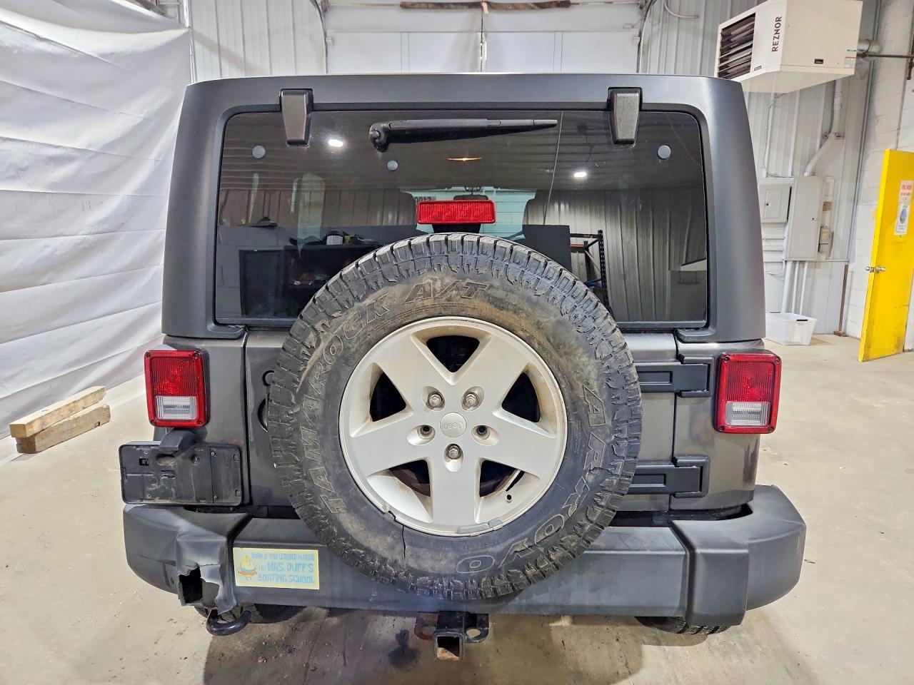 2018 JEEP WRANGLER UNLIMITED SPORT photo 16