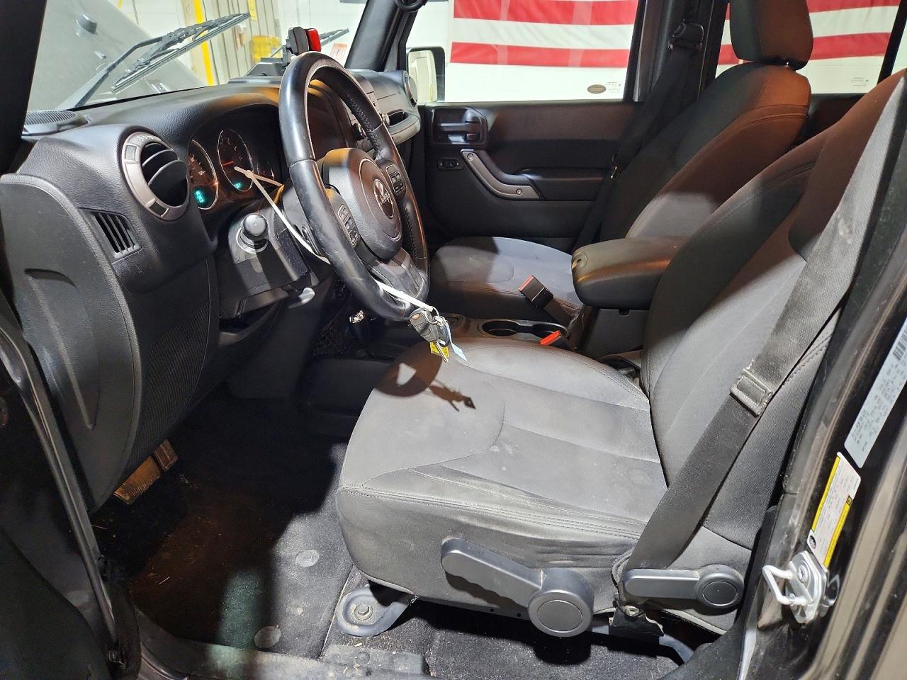 2018 JEEP WRANGLER UNLIMITED SPORT photo 19