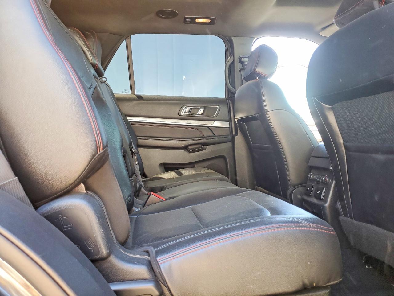 2017 FORD EXPLORER SPORT photo 31
