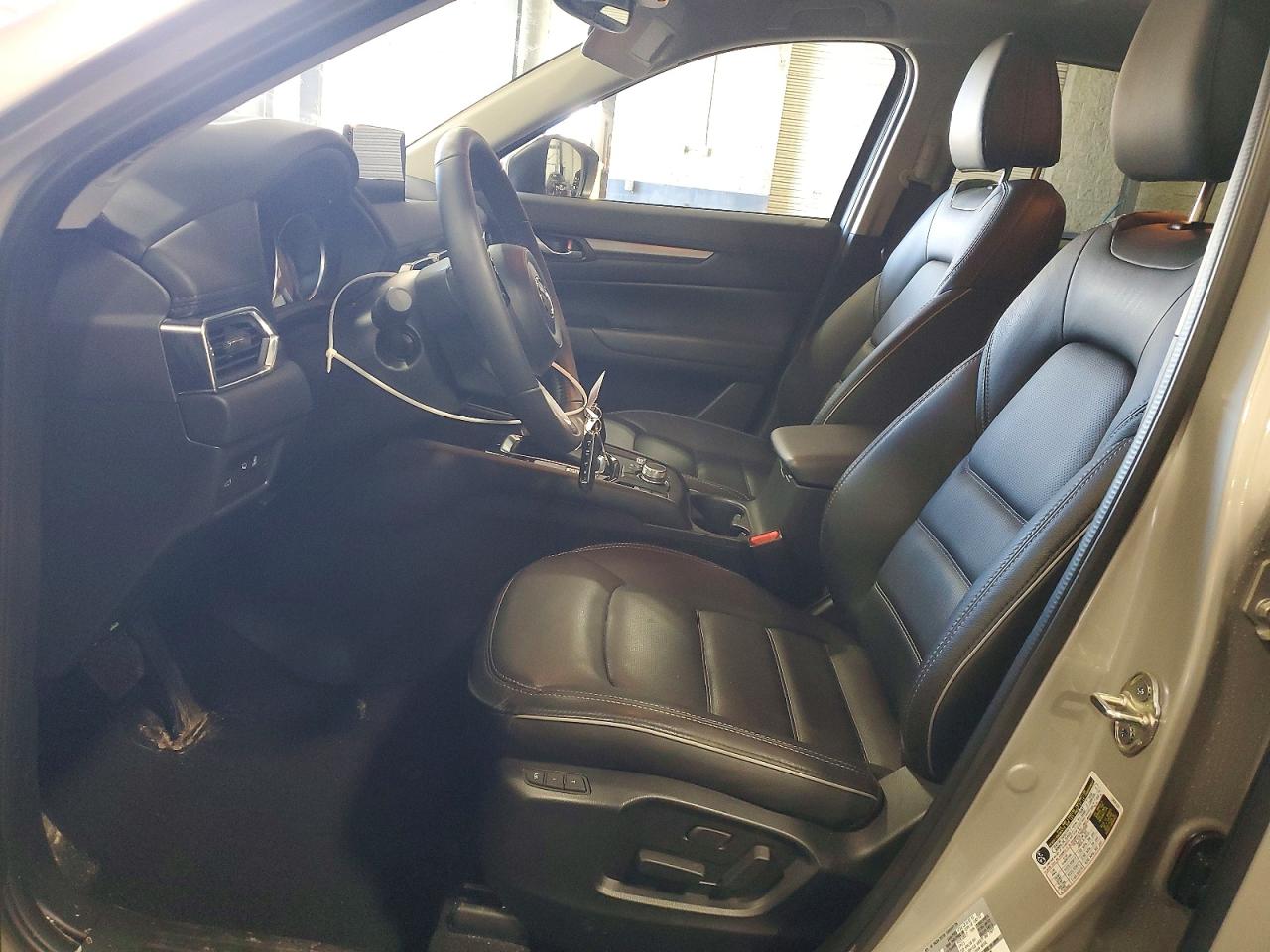 2025 MAZDA CX-5 PREFERRED photo 7
