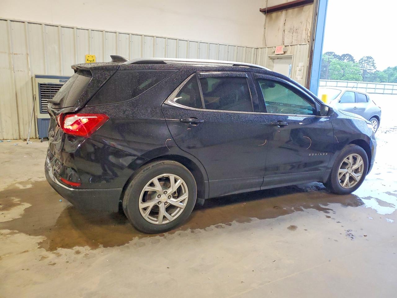 2020 CHEVROLET EQUINOX LT photo 5