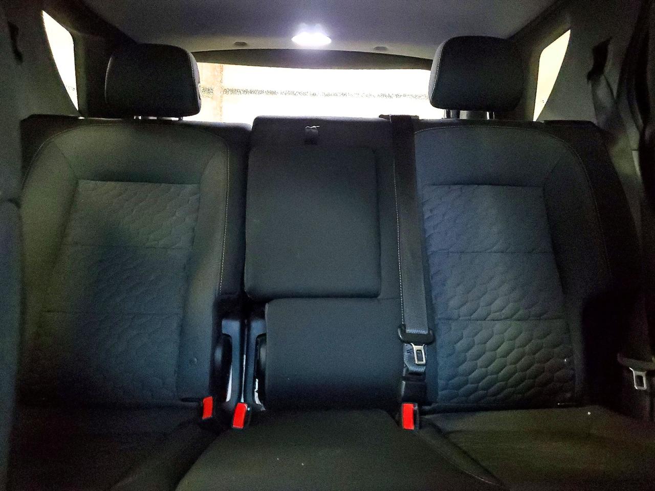 2020 CHEVROLET EQUINOX LT photo 19