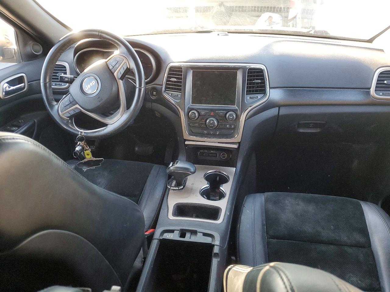 2015 JEEP GRAND CHEROKEE LAREDO photo 8