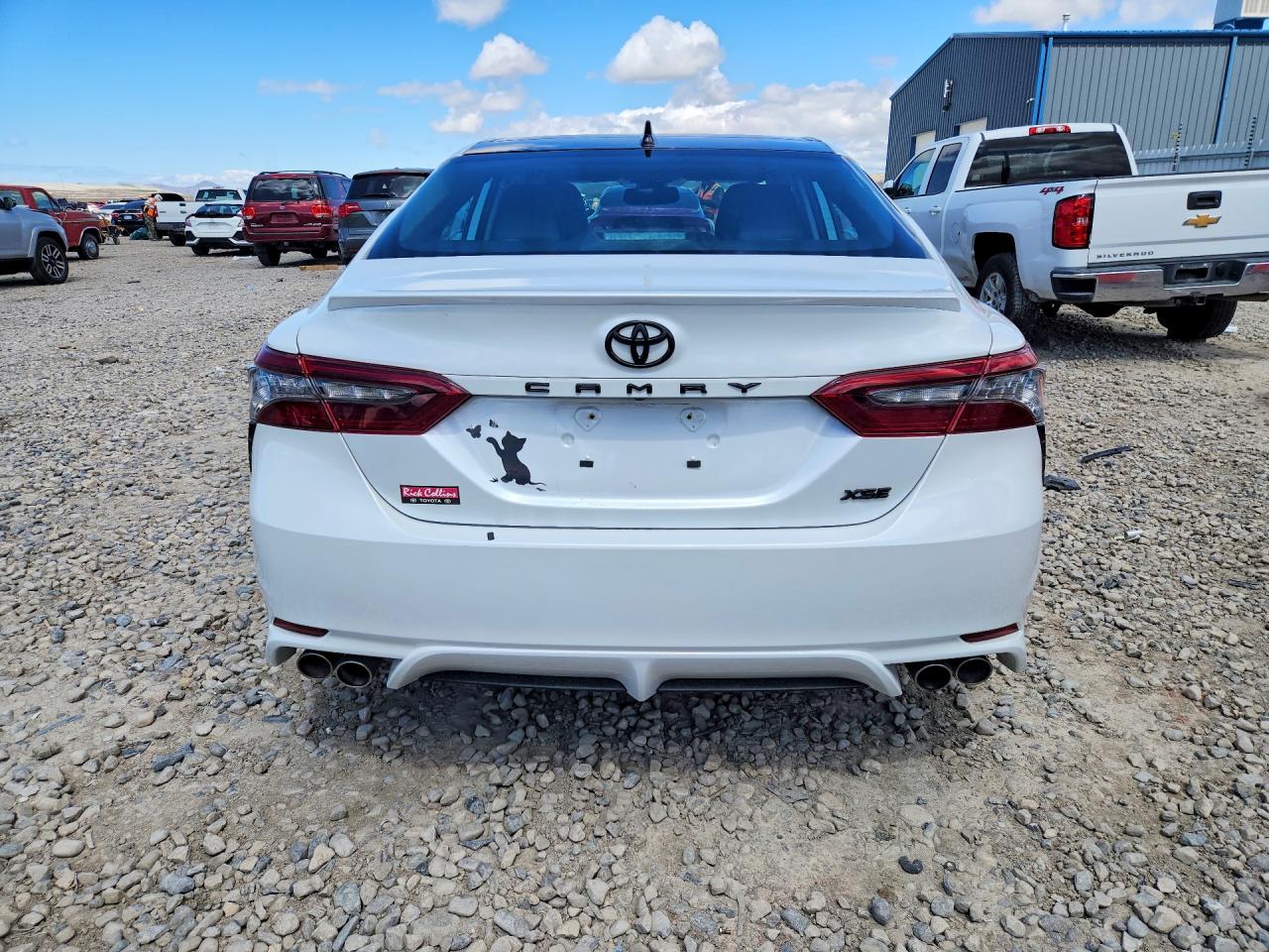 2021 TOYOTA CAMRY XSE photo 11