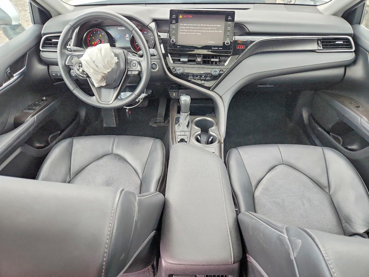 2021 TOYOTA CAMRY XSE photo 15
