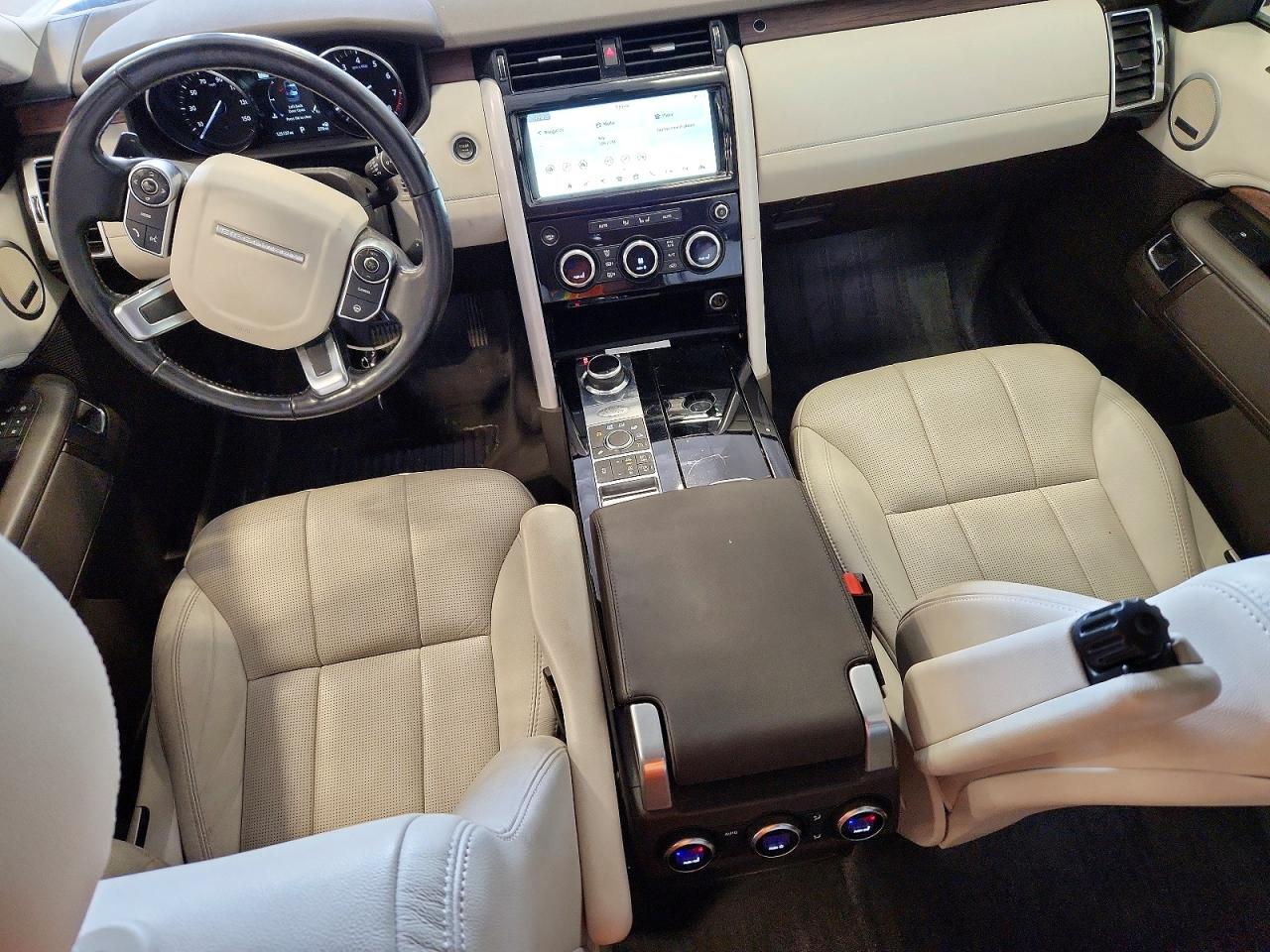 2017 LAND ROVER DISCOVERY HSE photo 15
