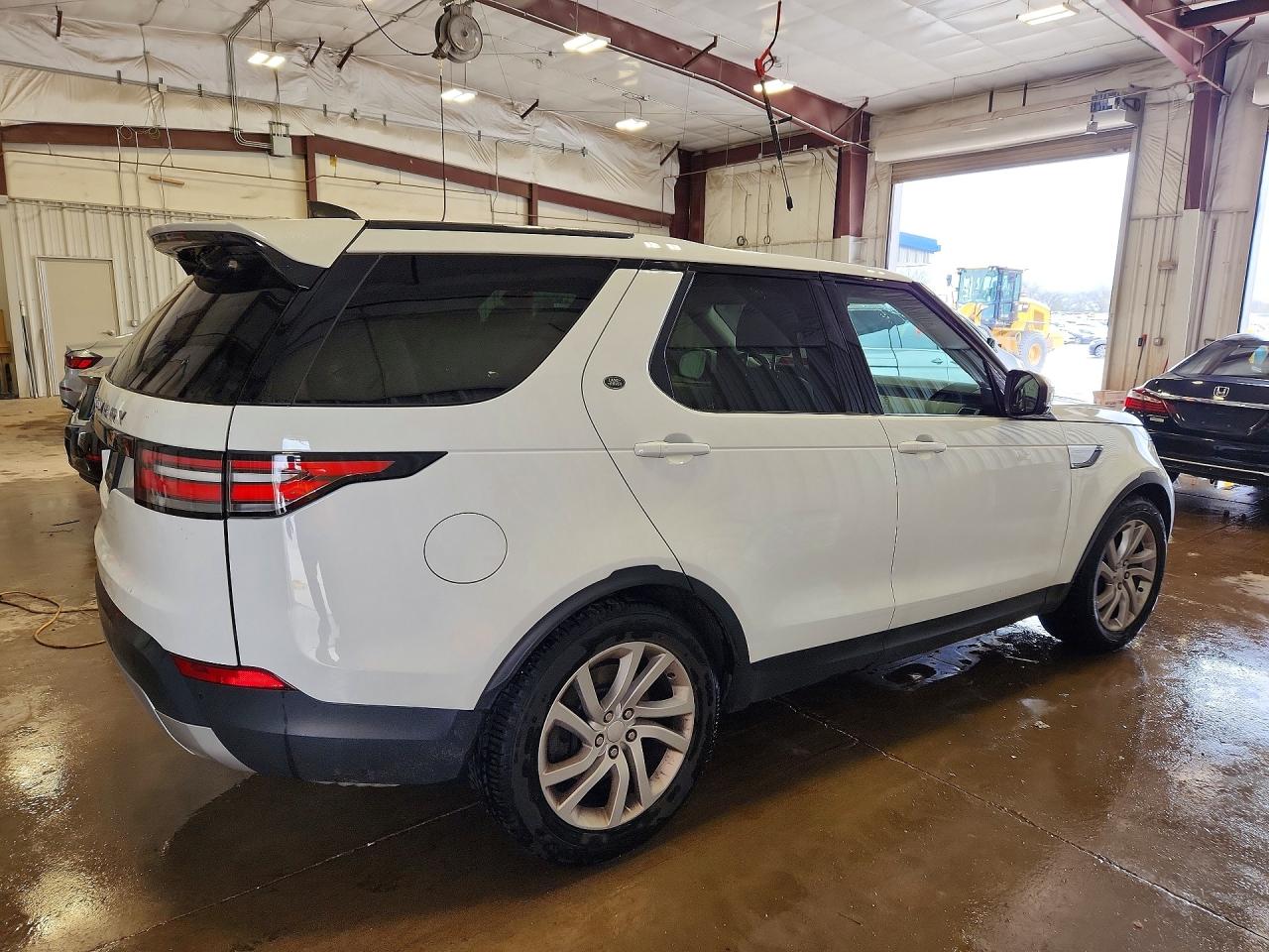 2017 LAND ROVER DISCOVERY HSE photo 5