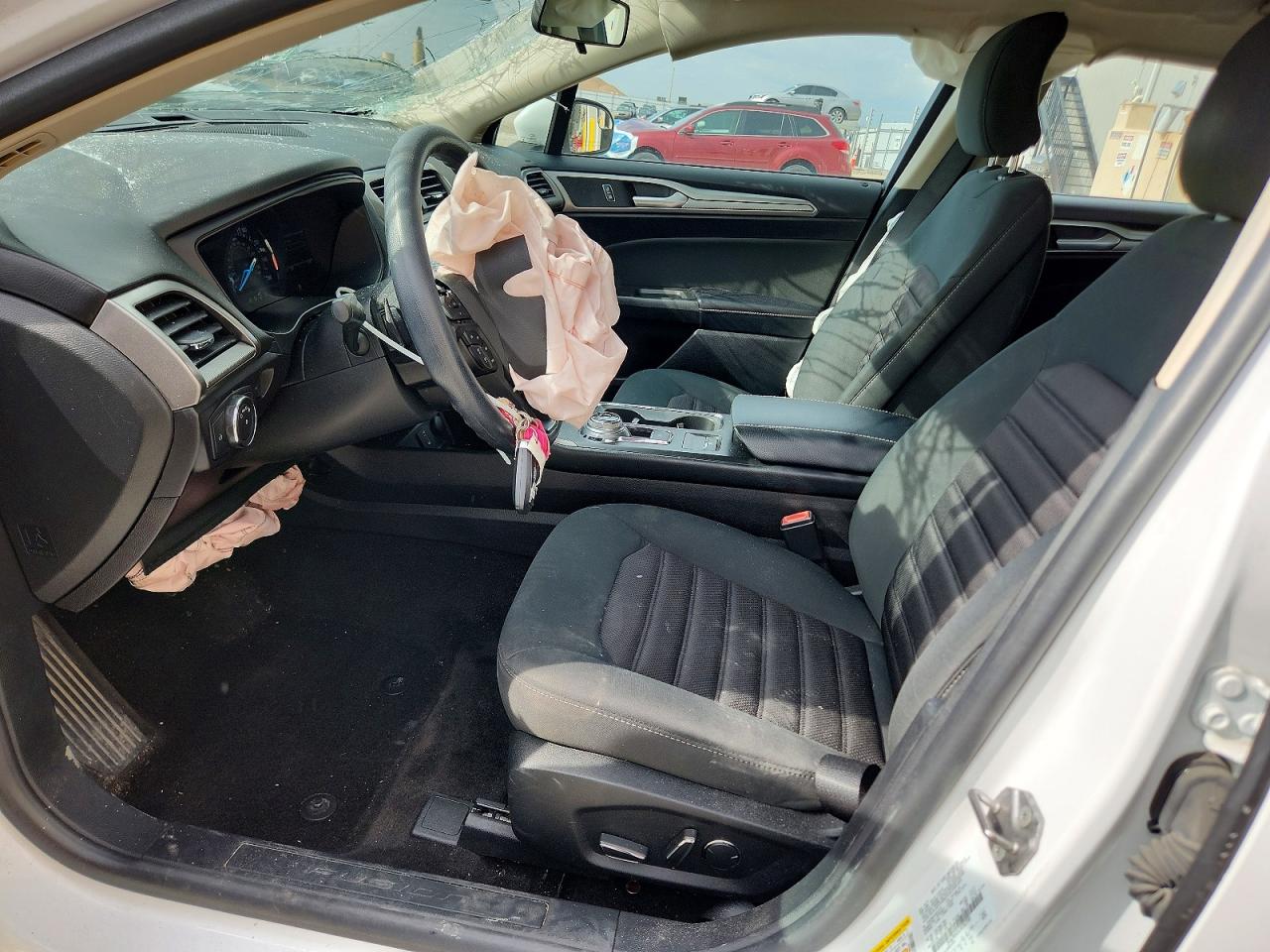 2018 FORD FUSION SE photo 13