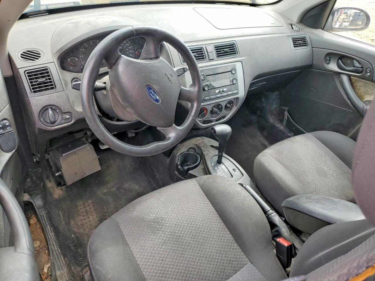2007 FORD FOCUS ZX3 photo 22