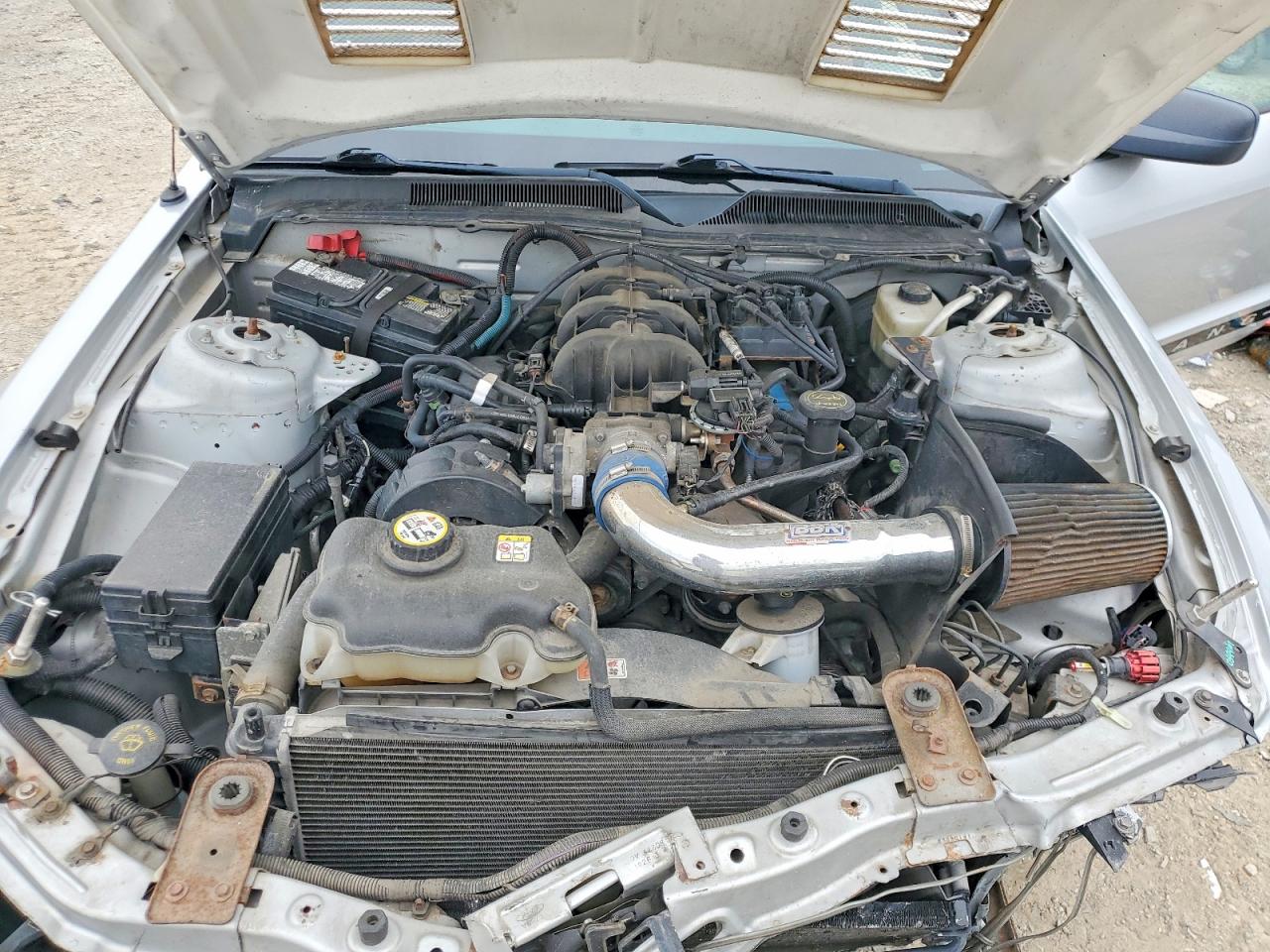 2005 FORD MUSTANG photo 21