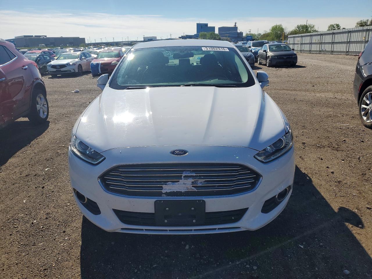 2016 FORD FUSION SE photo 9