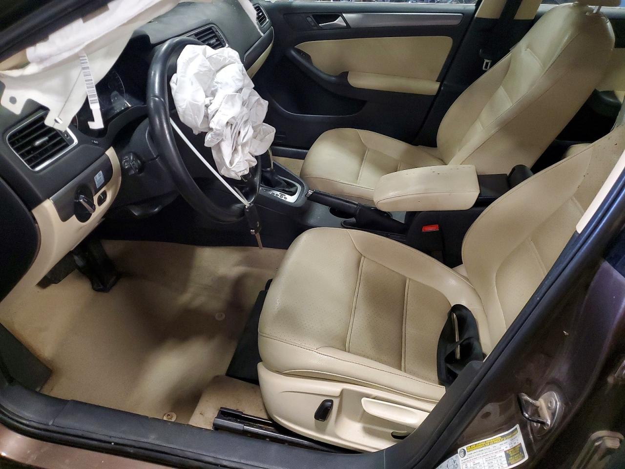 2013 VOLKSWAGEN JETTA TDI photo 13