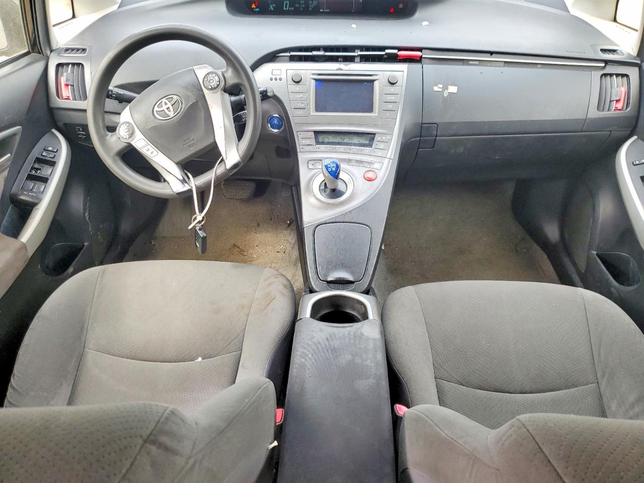 2012 TOYOTA PRIUS TWO photo 15