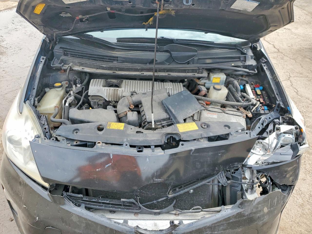 2012 TOYOTA PRIUS TWO photo 21