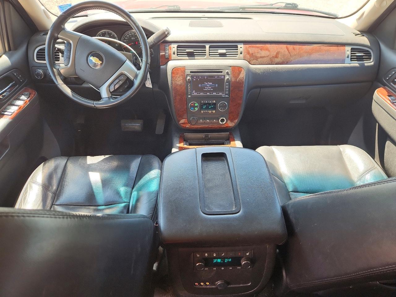 2010 CHEVROLET SUBURBAN K1500 LTZ photo 15