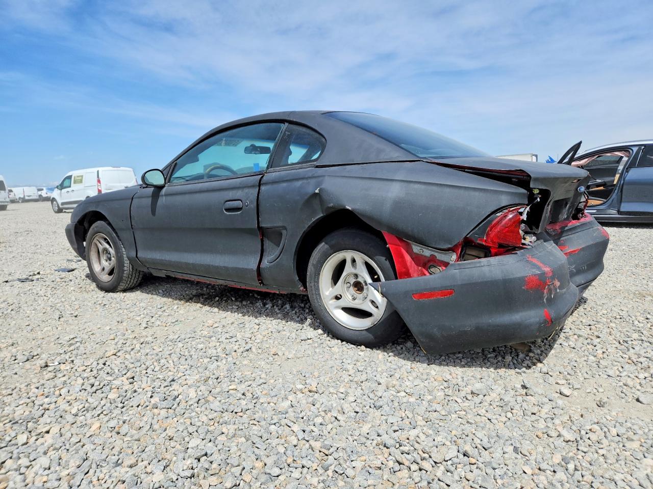 1996 FORD MUSTANG photo 2