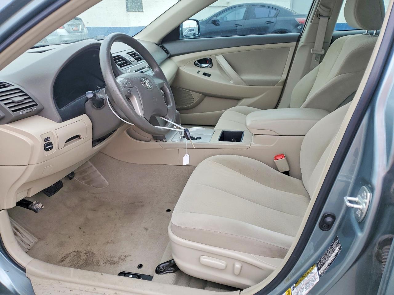 2007 TOYOTA CAMRY LE photo 13