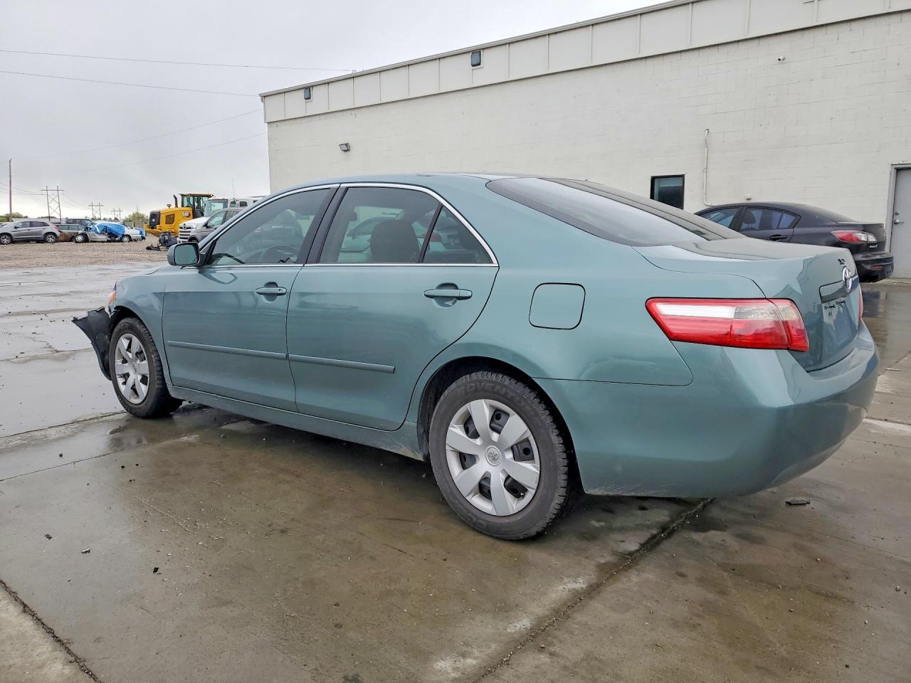 2007 TOYOTA CAMRY LE photo 3