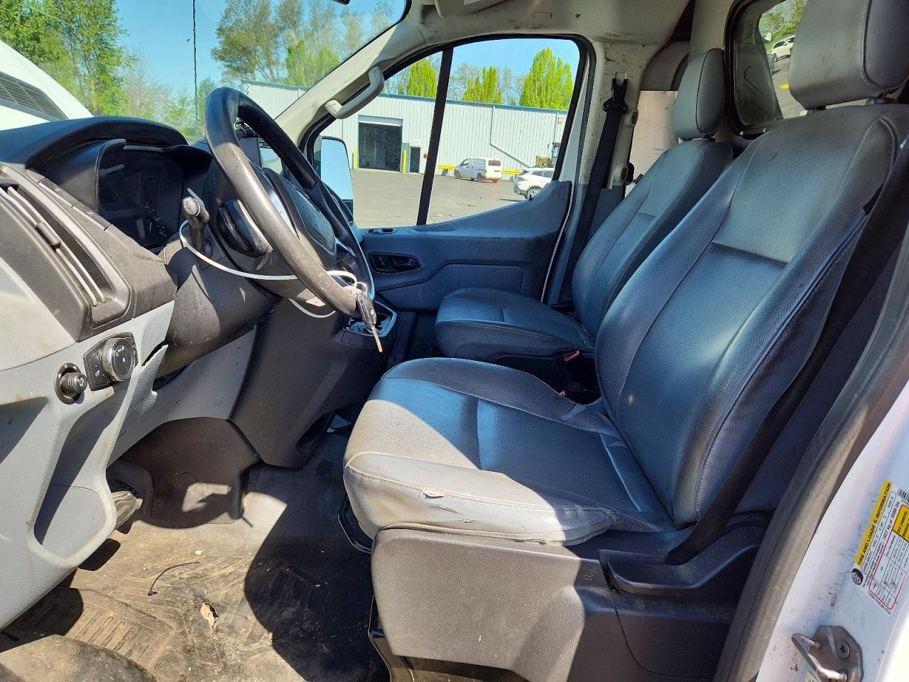 2017 FORD TRANSIT T-150 photo 13