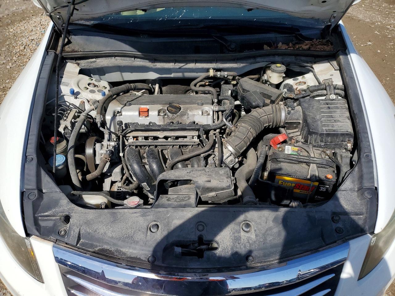 2012 HONDA ACCORD LX photo 21