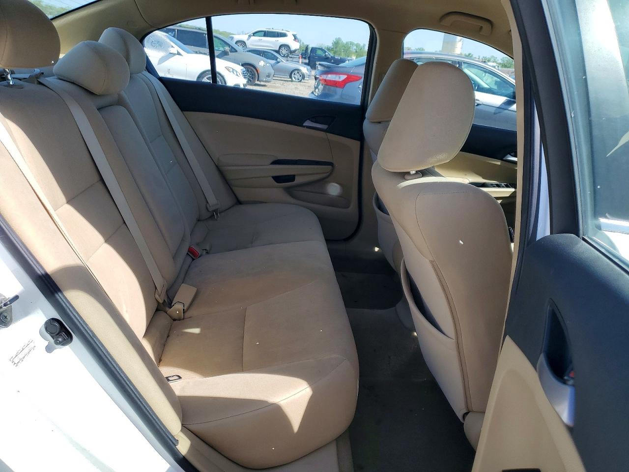 2012 HONDA ACCORD LX photo 19