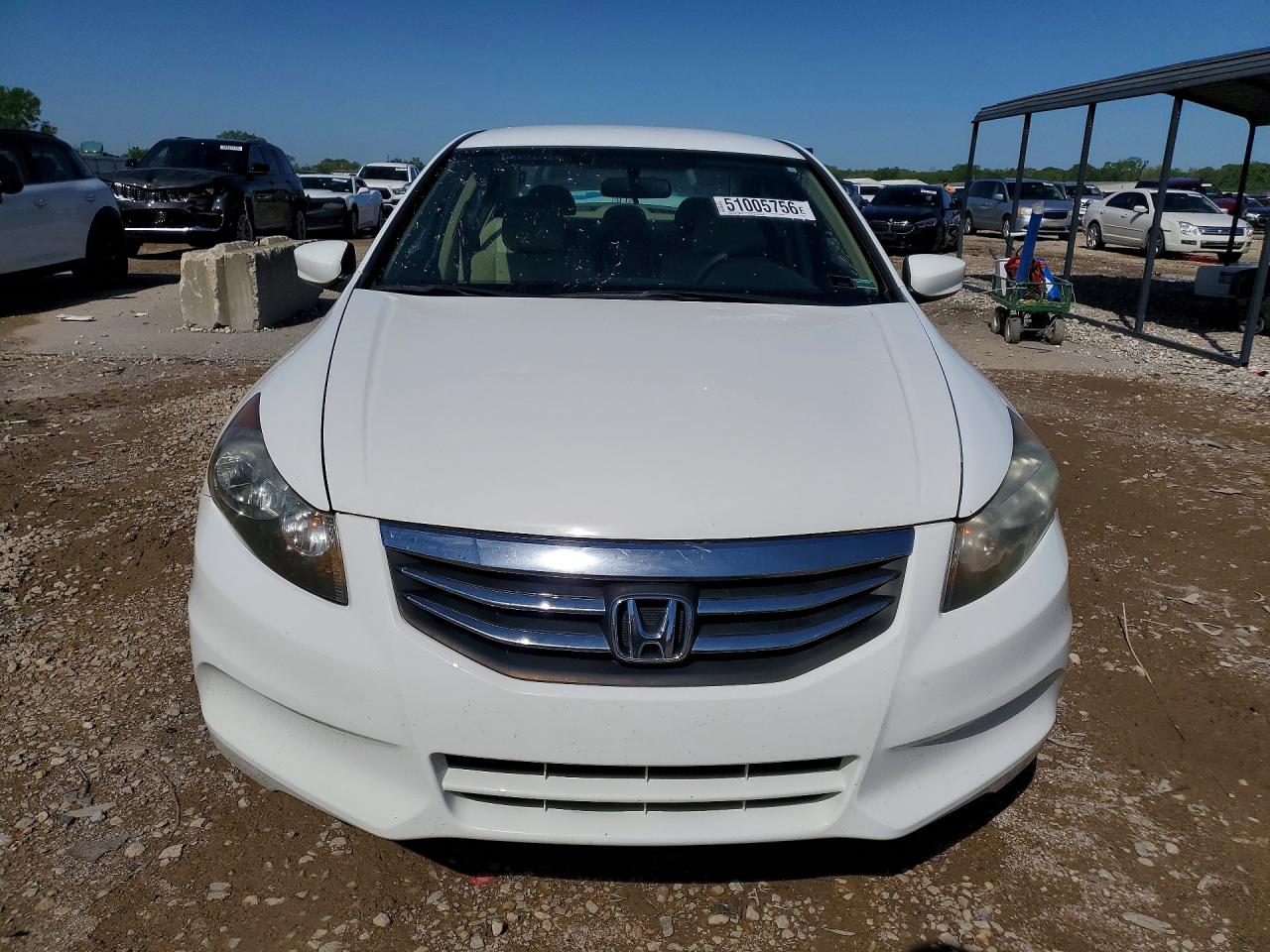 2012 HONDA ACCORD LX photo 9
