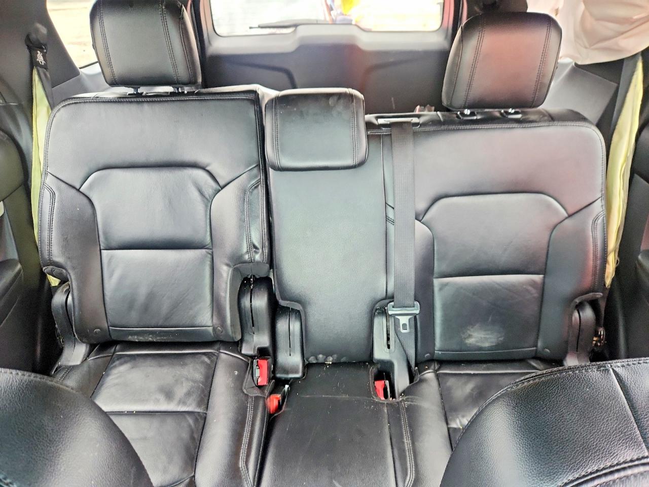 2016 FORD EXPLORER XLT photo 28